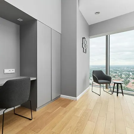 Sky Tower Apartments - 37Th Floor アパート