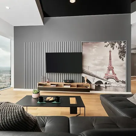 Sky Tower Apartments - 37Th Floor アパート *